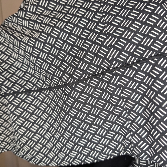 J. Jill Wearever Collection Women's Large Long Skirt Black White Rayon Lycra - Picture 4 of 7